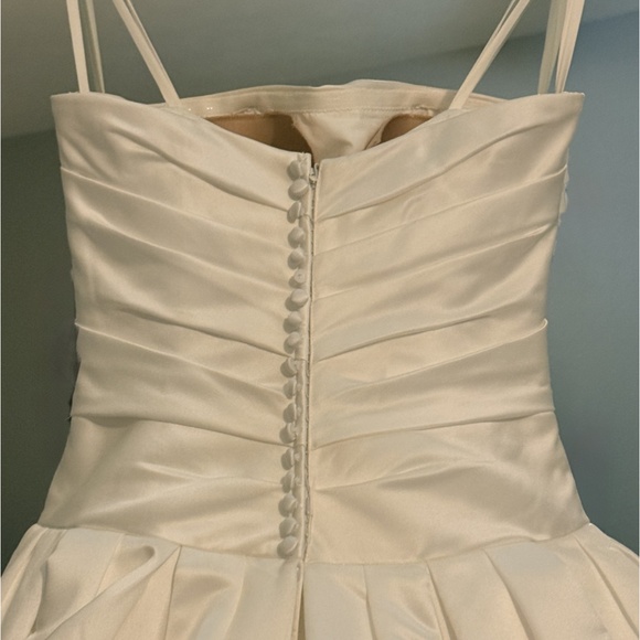 Justin Alexander - Picture 2 of 6